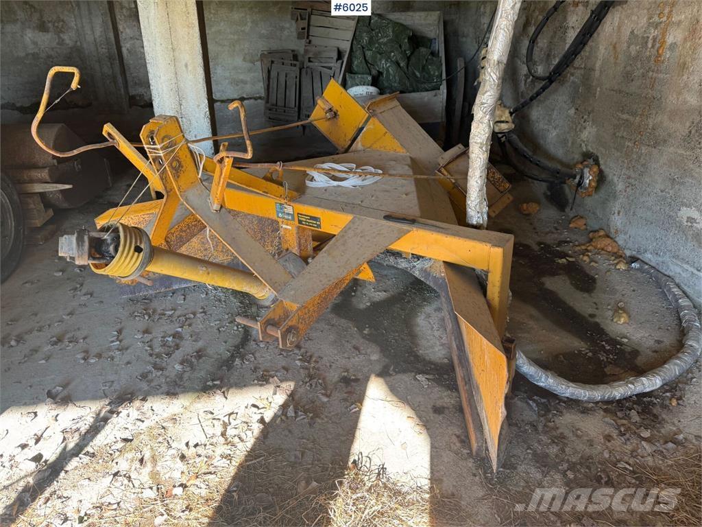 Terra V-Fres スノーブレードとプラウ