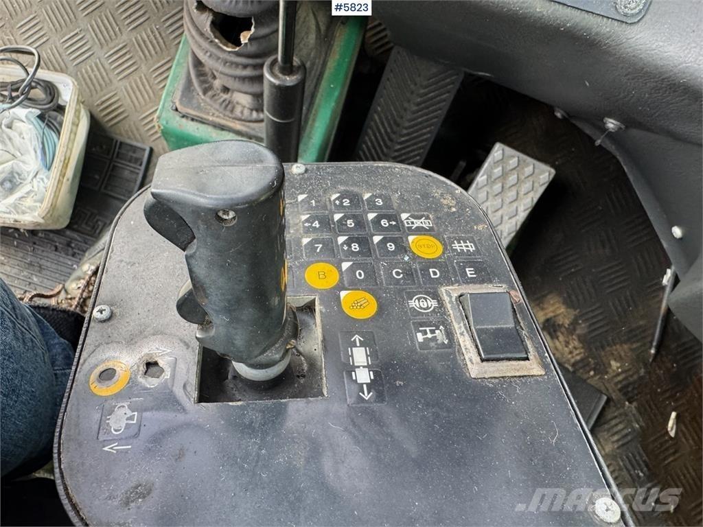 Timberjack 1270 ハーベスター