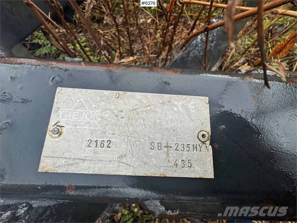 Trejon Optimal スノーブレードとプラウ