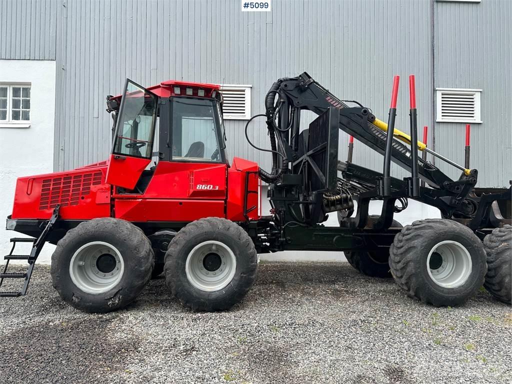 Valmet 860 lll フォワーダクレーン