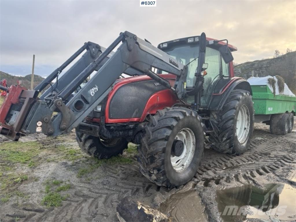 Valtra T190 トラクター