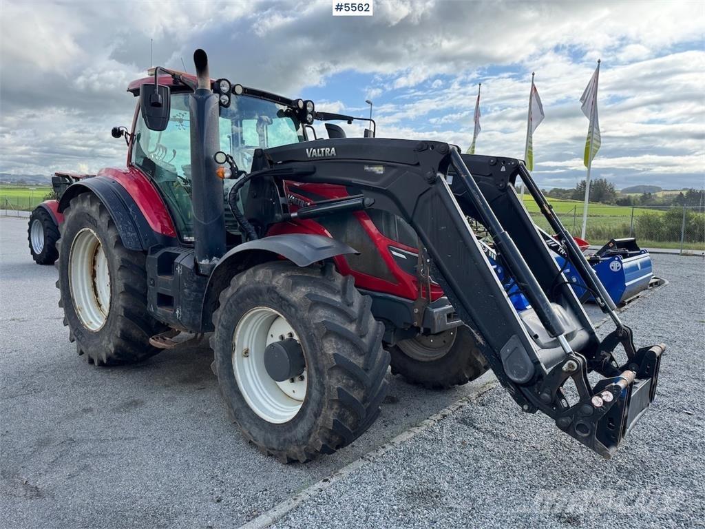 Valtra T194 トラクター