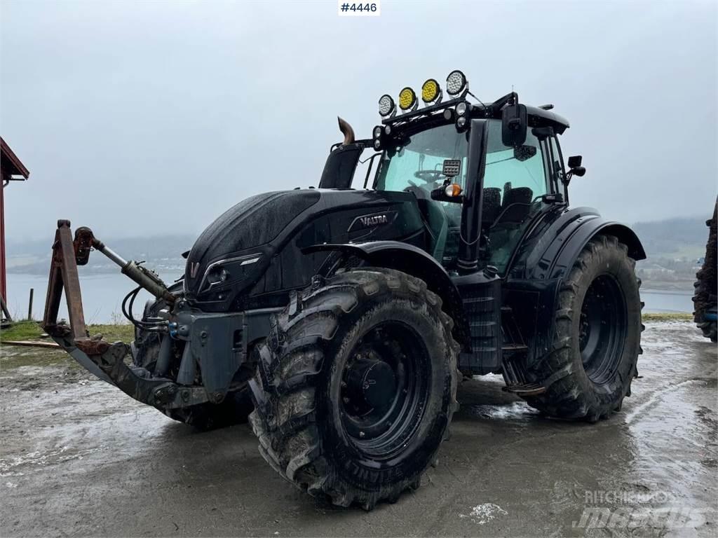 Valtra T234 トラクター
