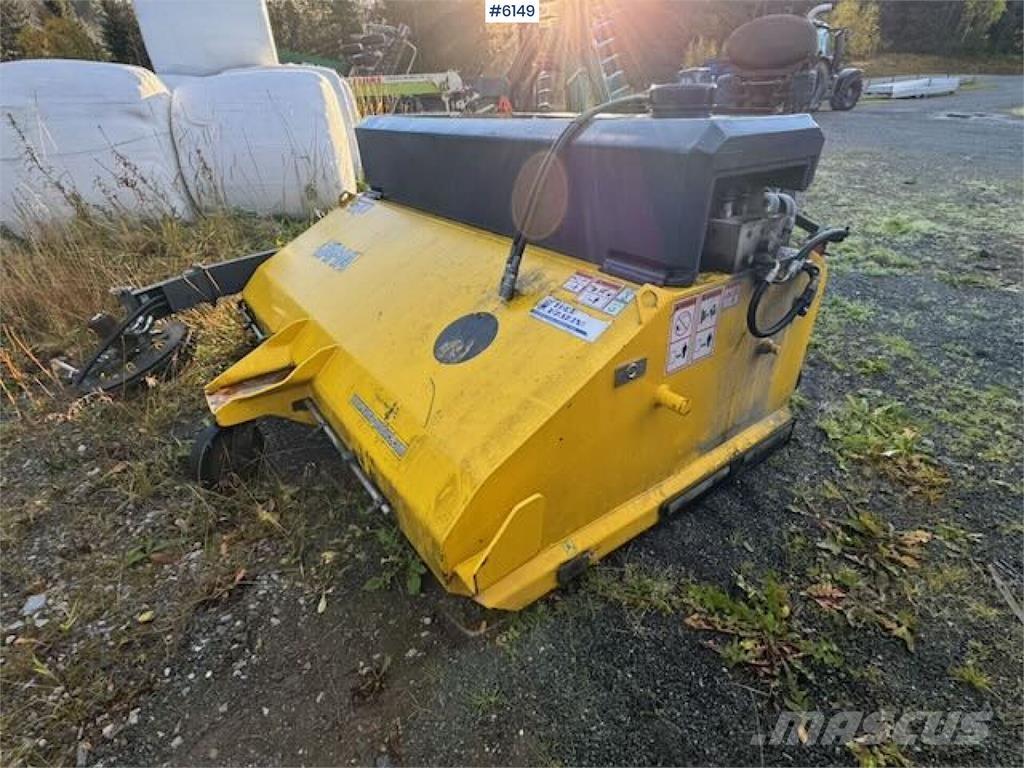 Vama Frontkost 牽引型スプレイヤー