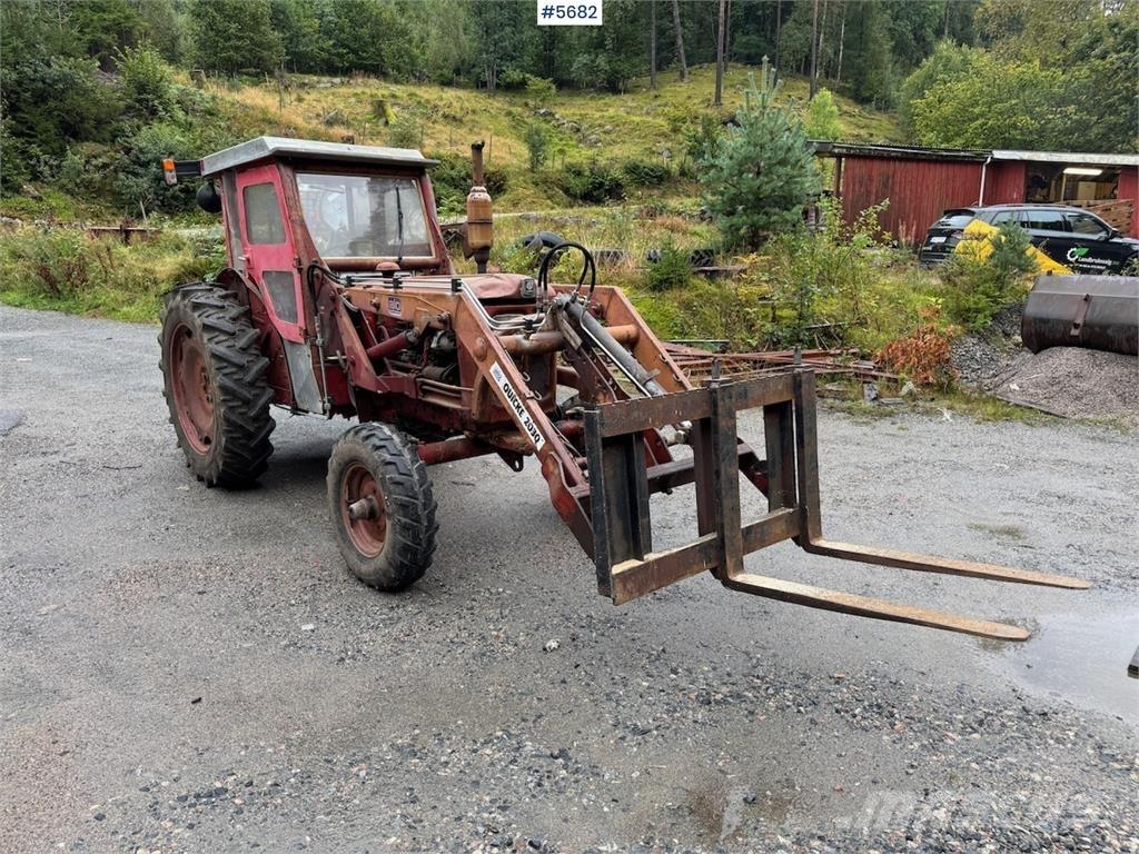 Volvo 400 Buster トラクター