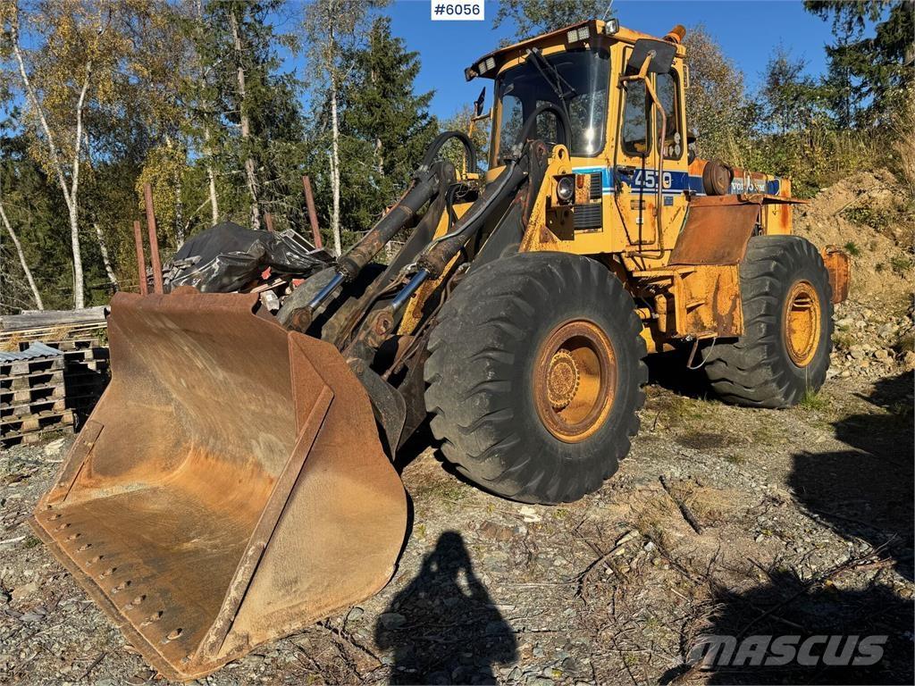 Volvo BM 4500 ホイールローダー・タイヤショベル