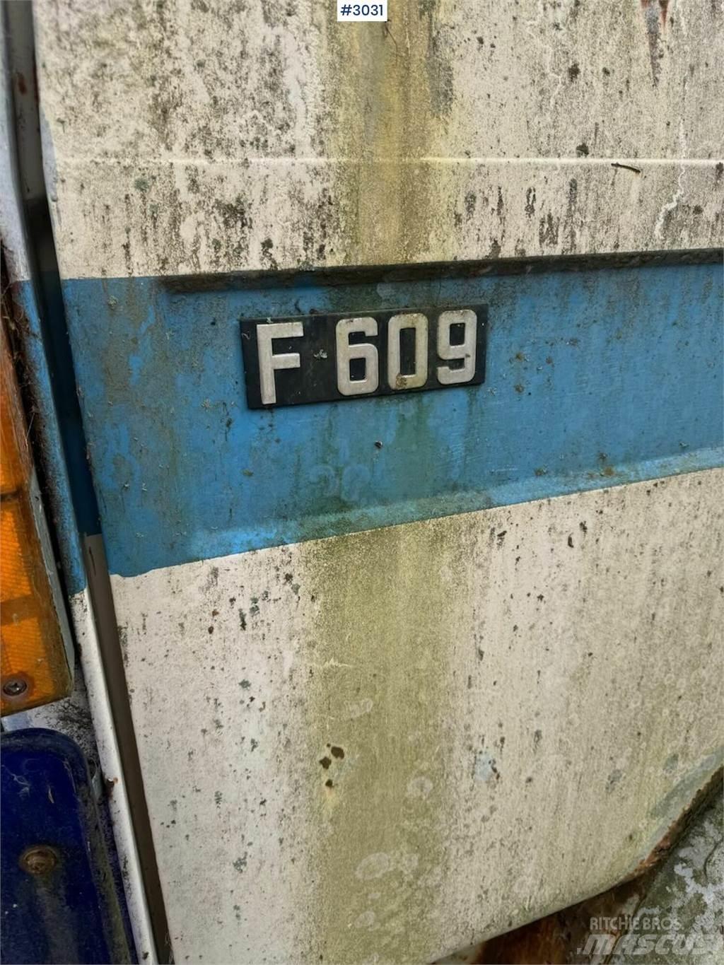 Volvo F 609 その他トラック