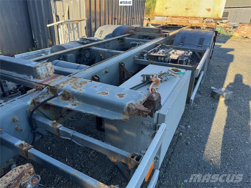 Volvo FM 6x2. その他トラック