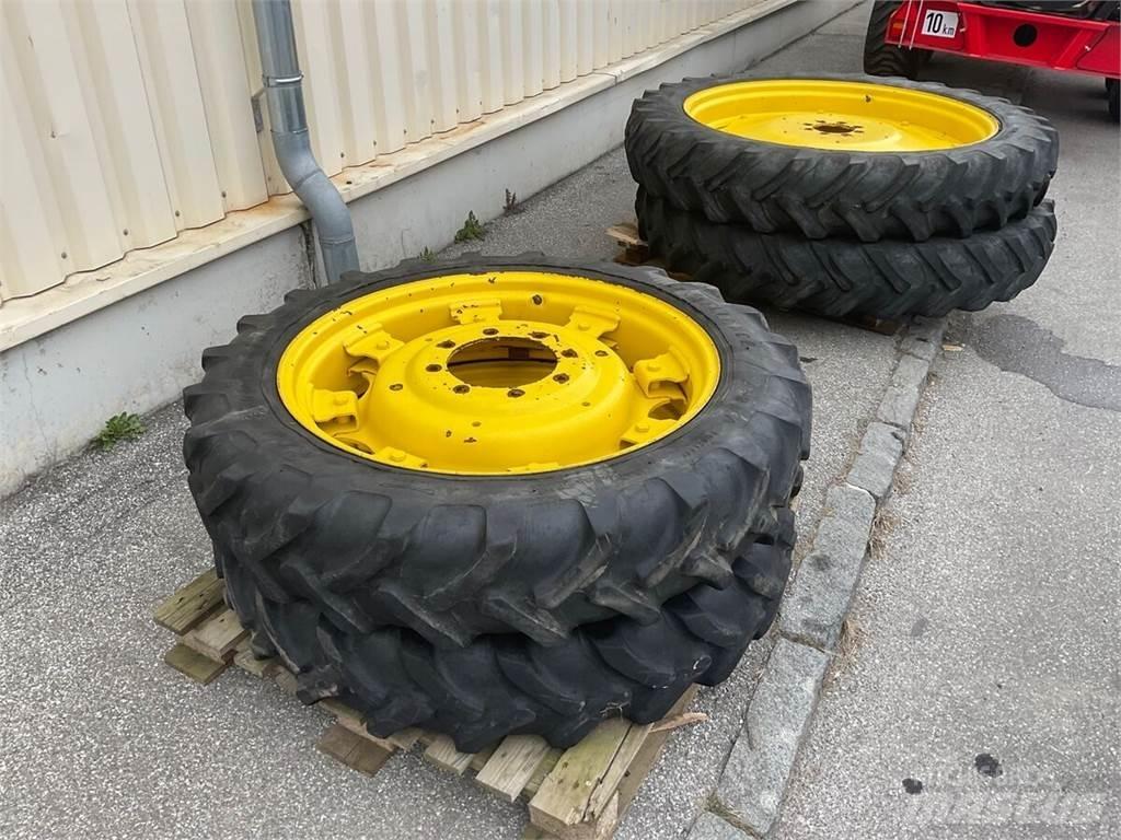  230/95R32 - 270/95R44 タイヤ、ホイル、リム