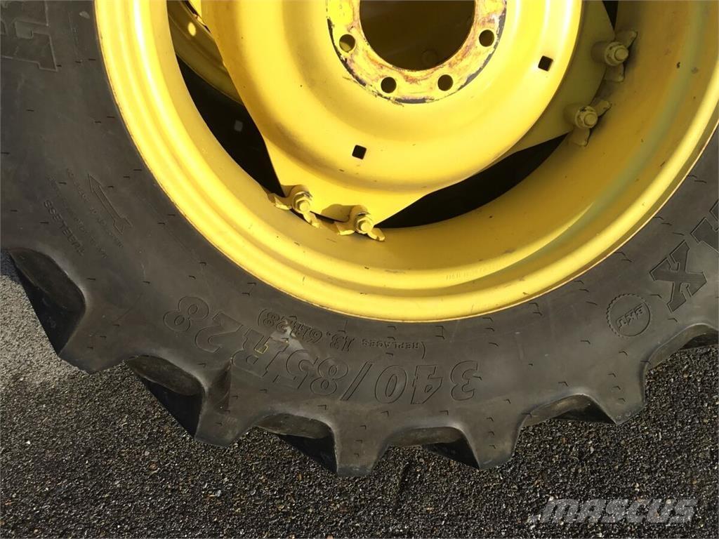  280/85R20 - 340/85R28 タイヤ、ホイル、リム