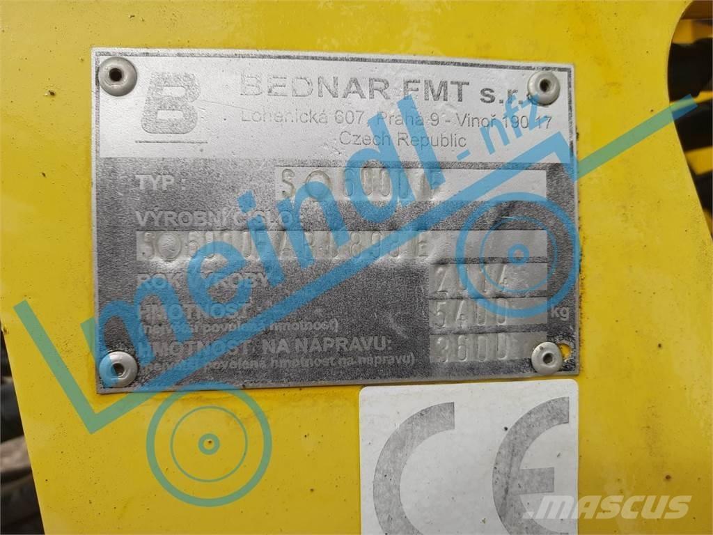 Bednar Swifter カルチベーター