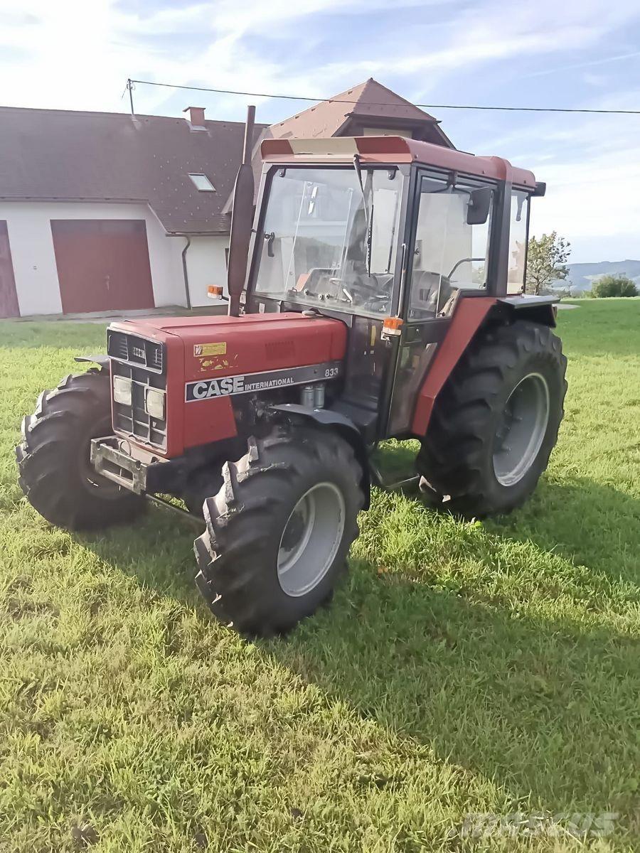 Case IH 833 A トラクター