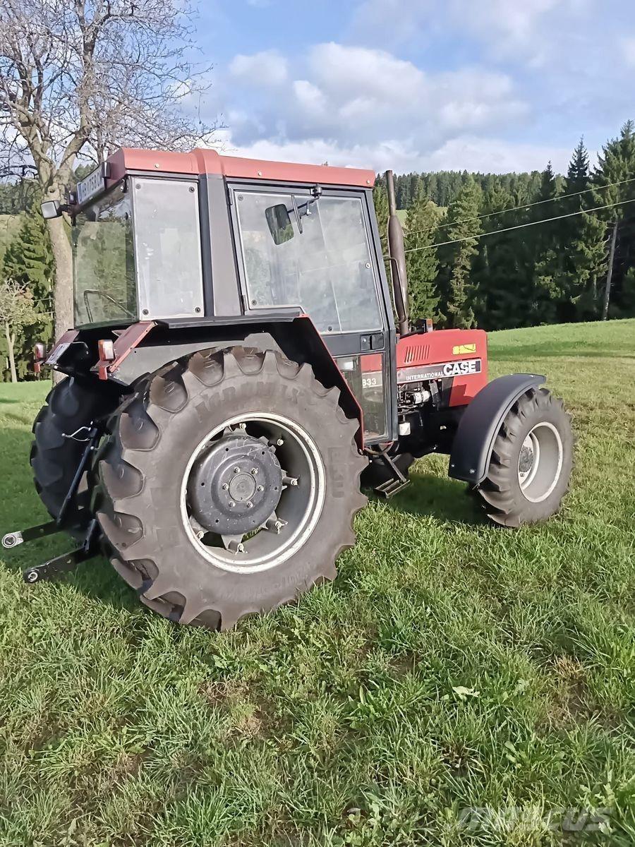 Case IH 833 A トラクター