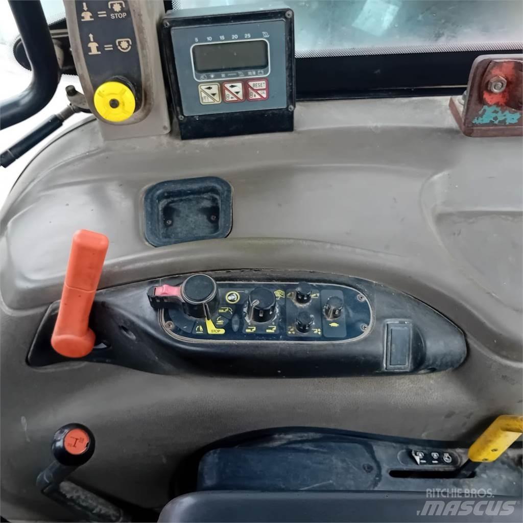 Case IH JXU 100 U トラクター