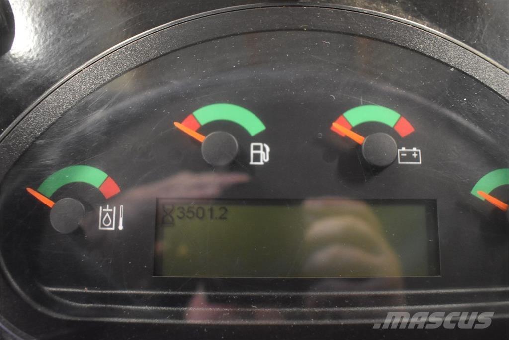 CAT 908M ホイールローダー・タイヤショベル