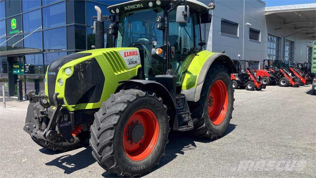 CLAAS ARION 530 トラクター