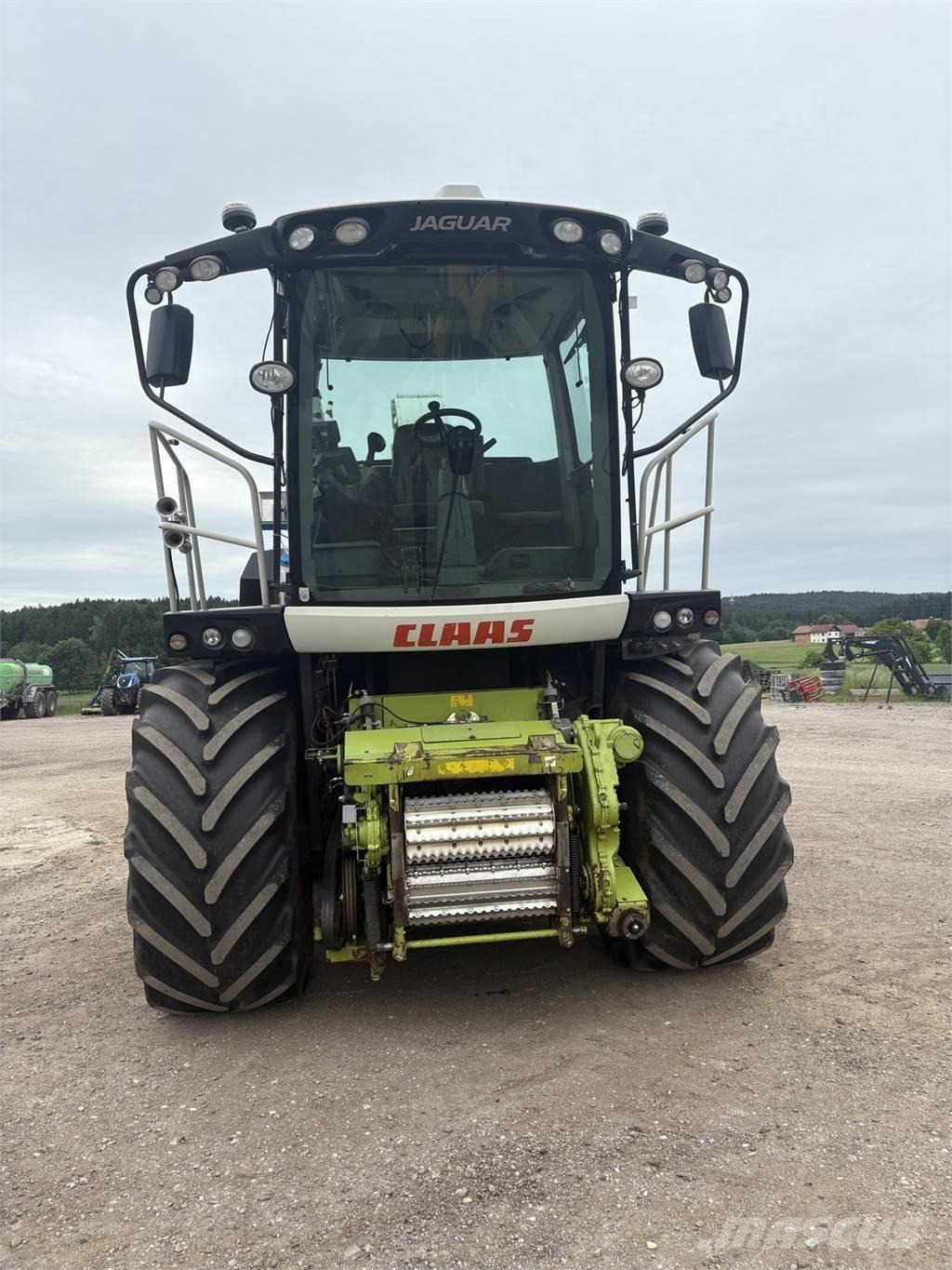 CLAAS Jaguar 960 フォレージハーベスター