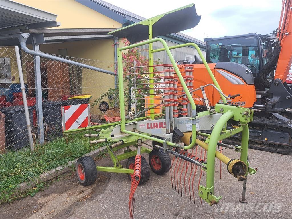 CLAAS Liner 390 スワーサー・ウインドローア