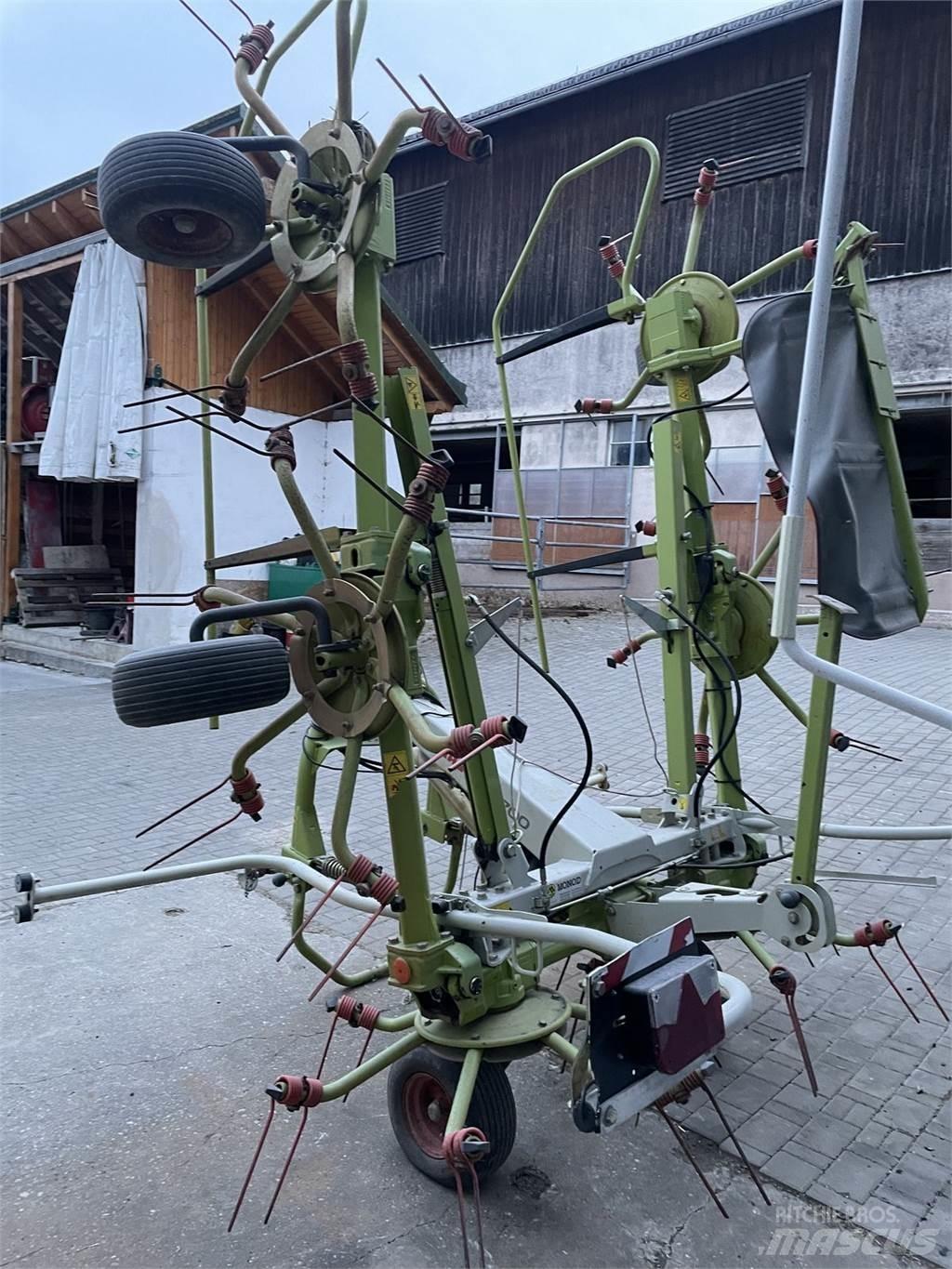 CLAAS VOLTO 700 テッダー・テッダーレーキ