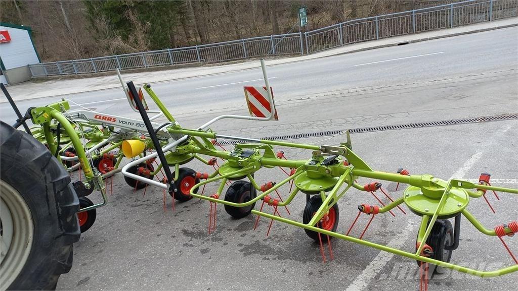 CLAAS Volto 80 テッダー・テッダーレーキ