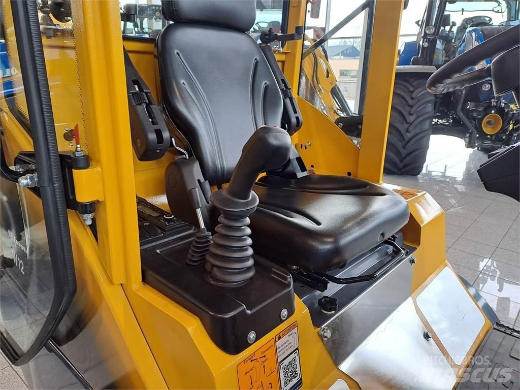 Eurotrac W 12 S フロントローダーとディガー