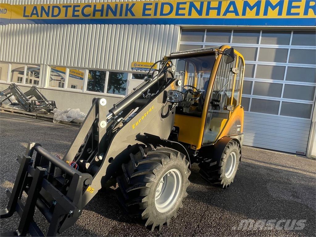 Eurotrac W 12 S フロントローダーとディガー