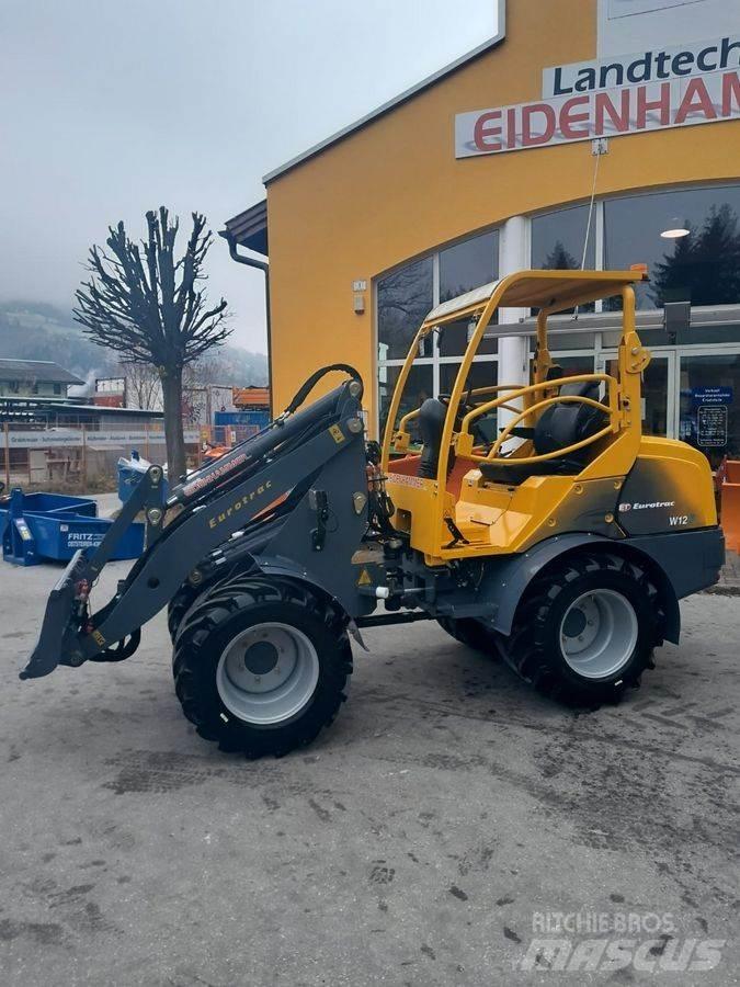 Eurotrac W12 F フロントローダーとディガー