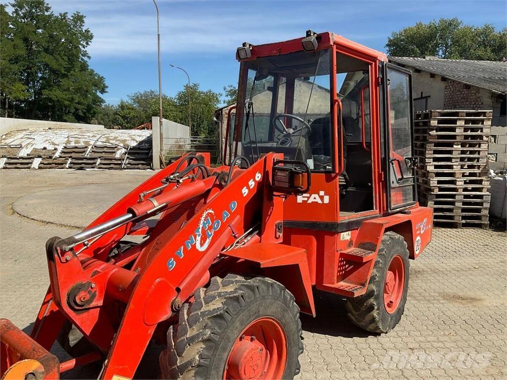 Fai 556 フロントローダーとディガー