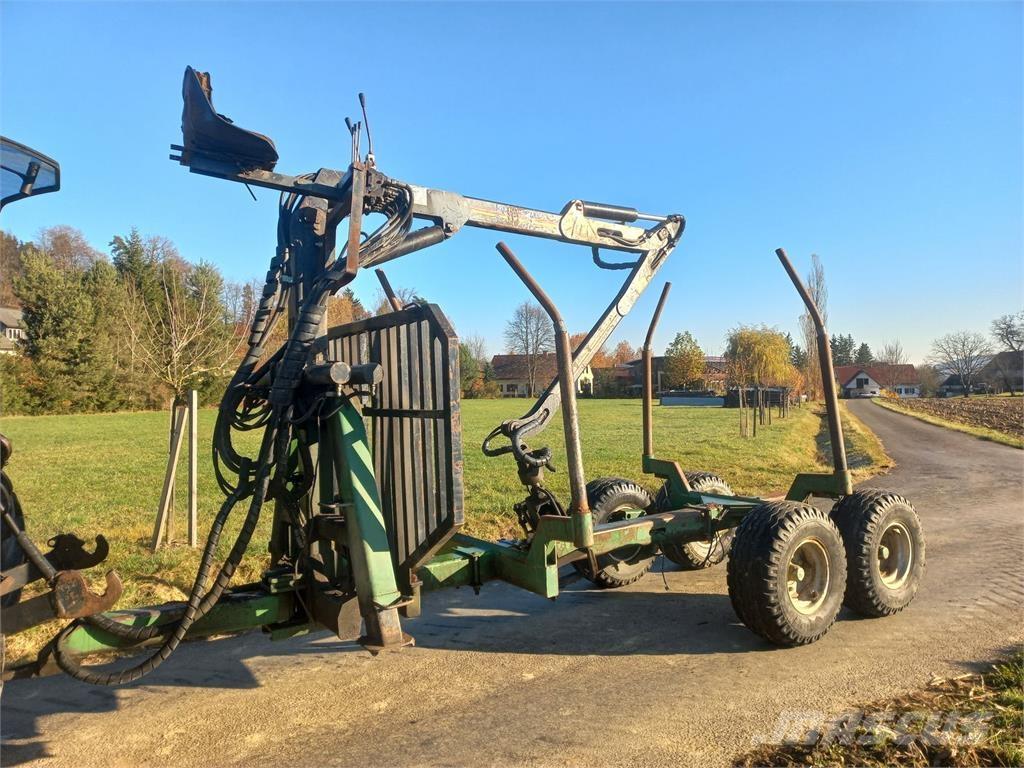 Farma 6to 林業トレーラー