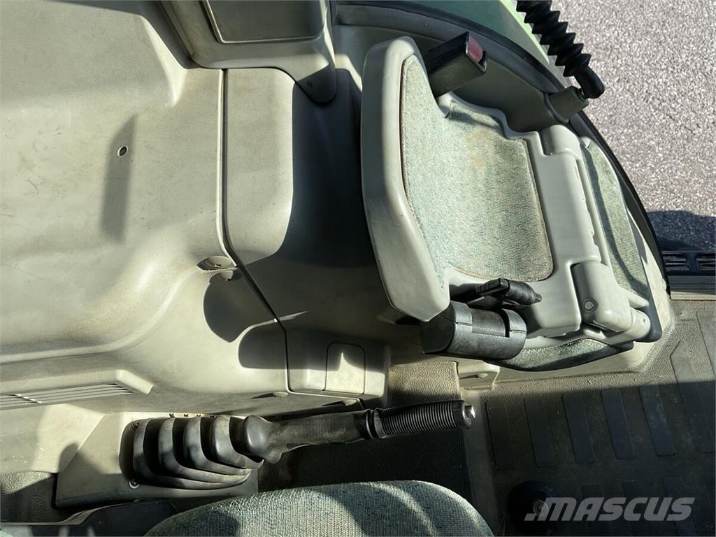 Fendt 412 Vario トラクター