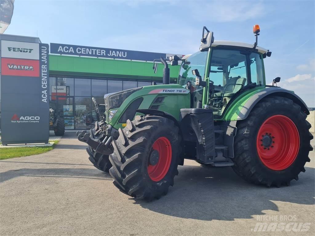 Fendt 718 Vario トラクター