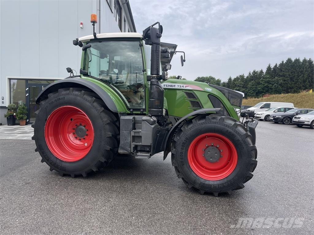 Fendt 724 Vario トラクター