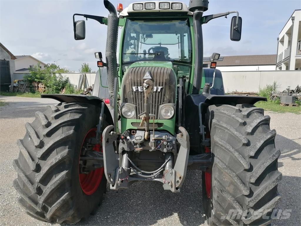 Fendt 820 Vo Vario トラクター