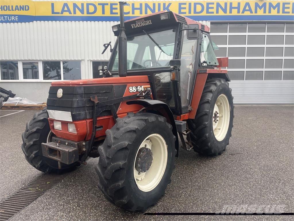 Fiat 88-94 DT トラクター