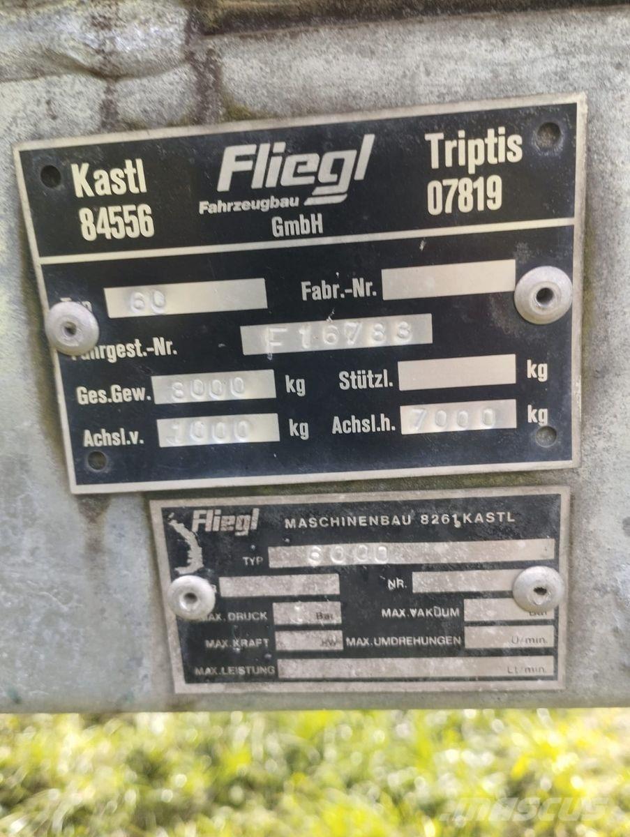 Fliegl  スラリータンカー
