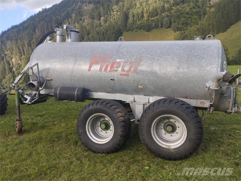 Fliegl  スラリータンカー