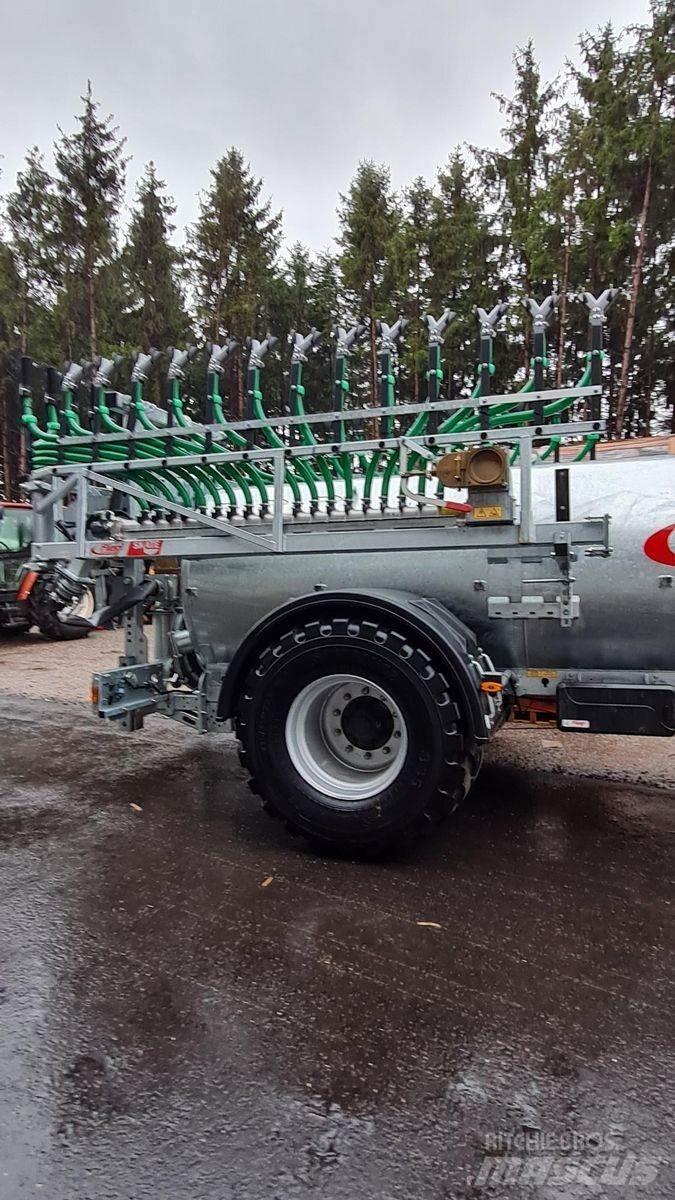 Fliegl VFM 6200 スラリータンカー