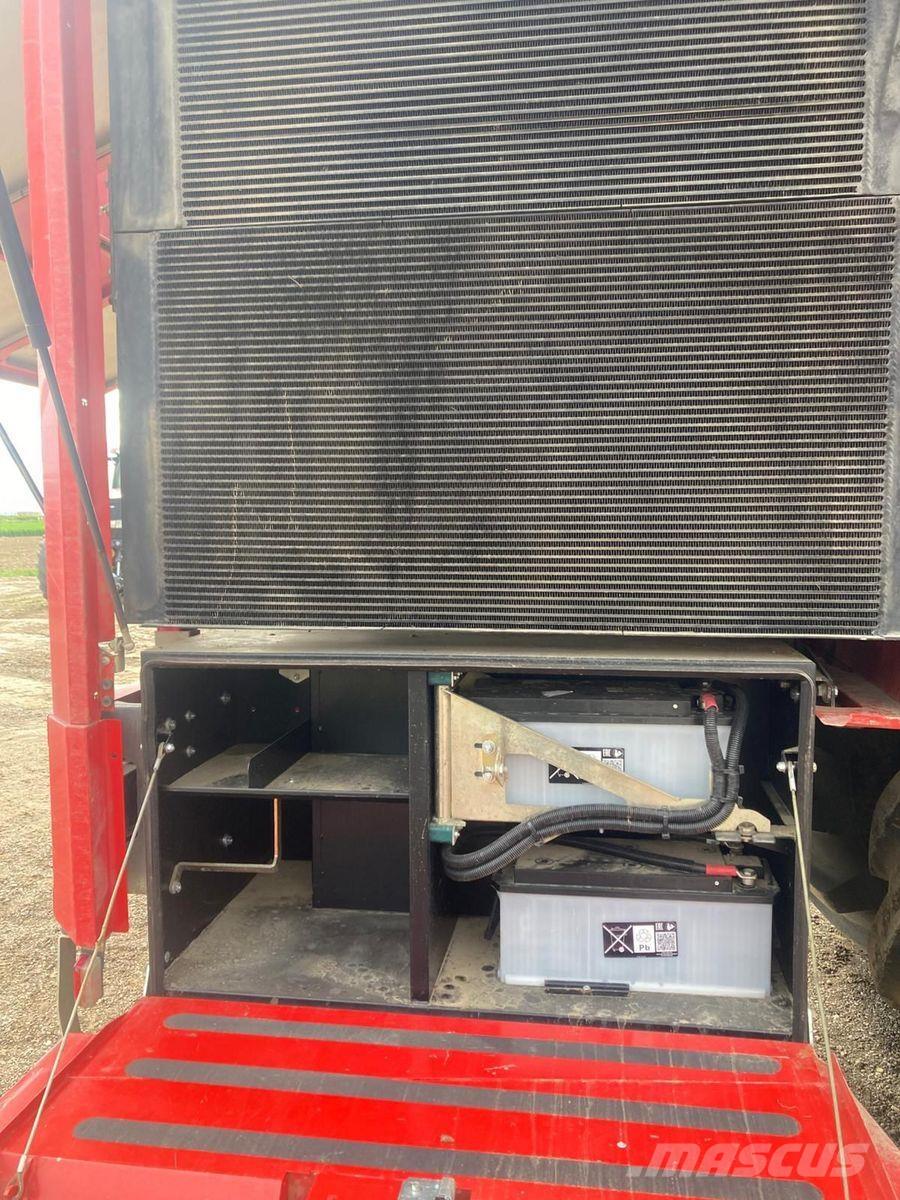 Holmer T4-30 ビートハーベスター