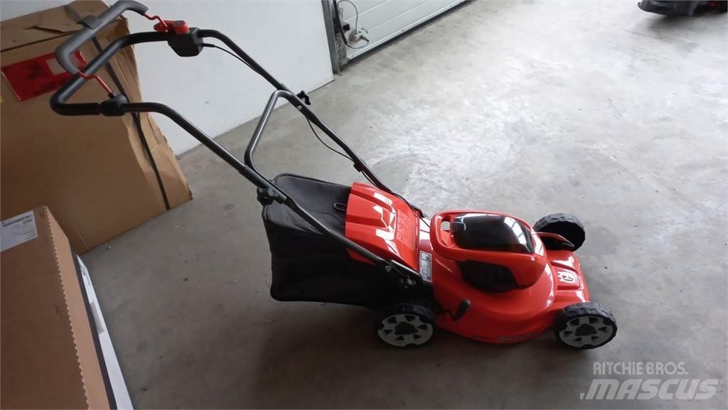 Husqvarna LC 137i 乗用・自走モア/芝刈り機