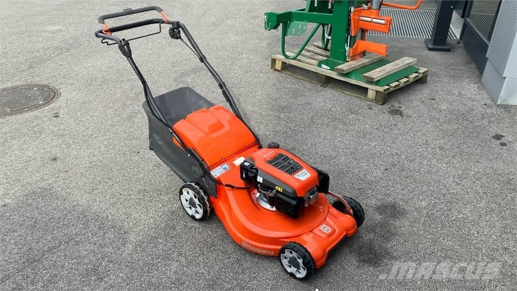 Husqvarna LC 353VE 乗用・自走モア/芝刈り機