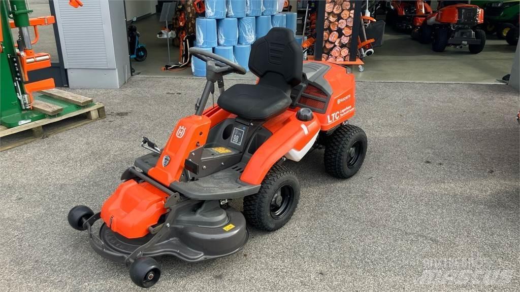 Husqvarna R 214TC グランド整備機械-その他