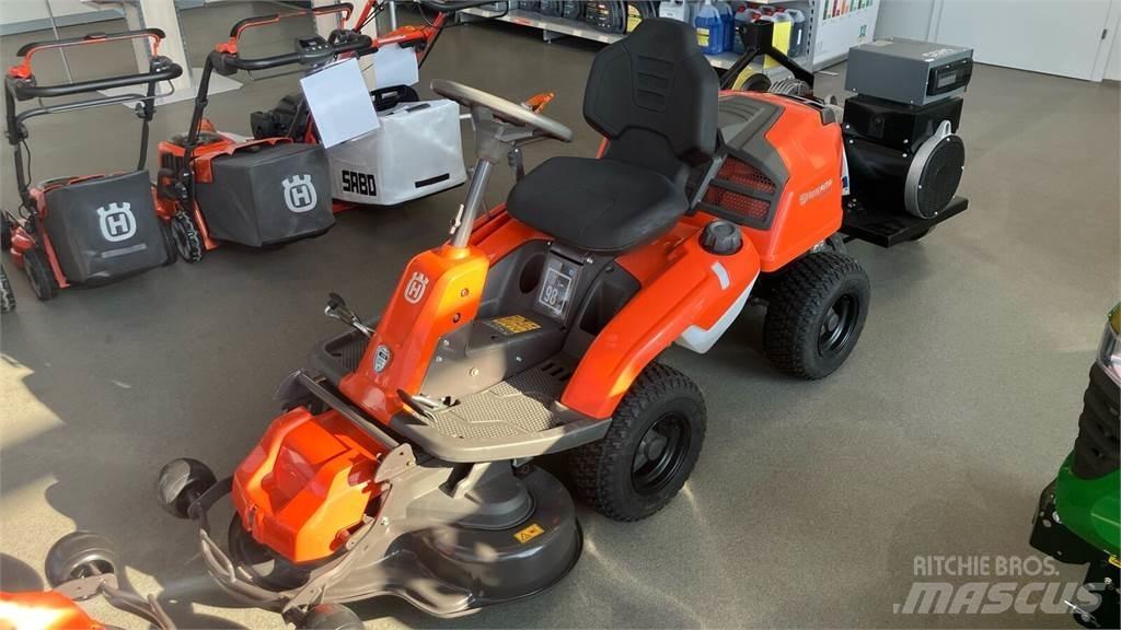 Husqvarna R 214TC グランド整備機械-その他