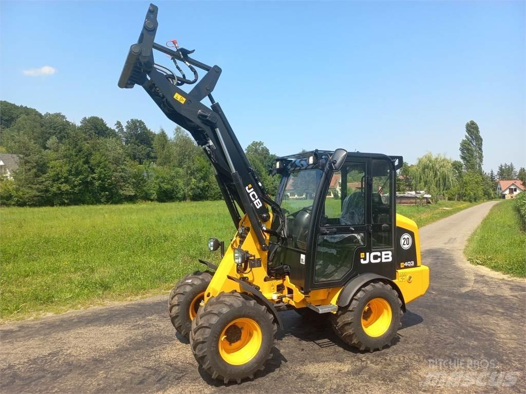 JCB 403 Agri フロントローダーとディガー