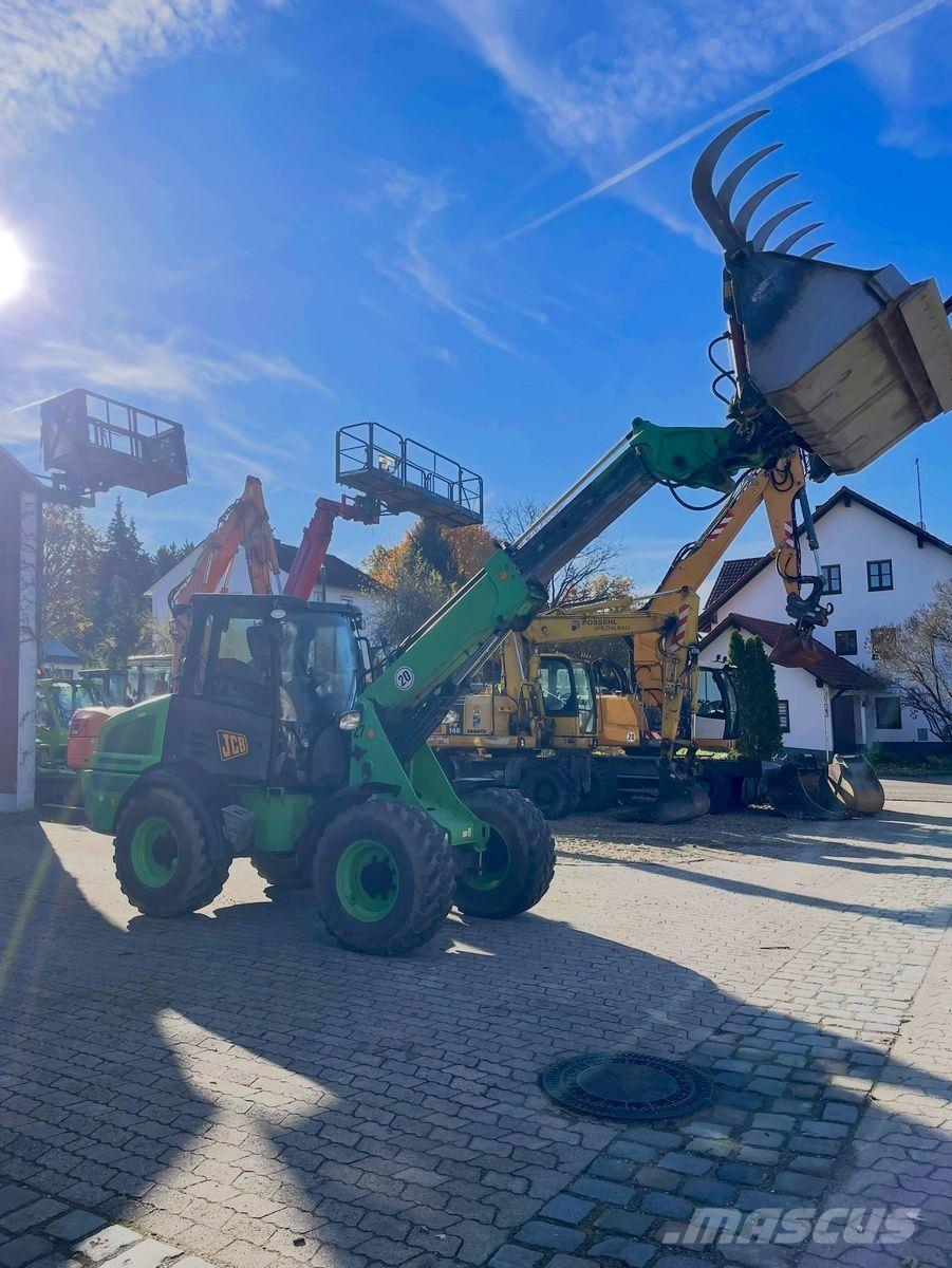 JCB TM 220 ホイールローダー・タイヤショベル