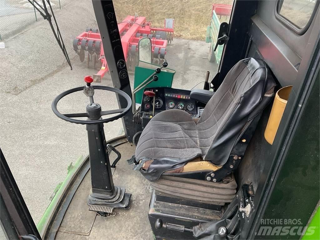 John Deere 1075 H4 コンバイン