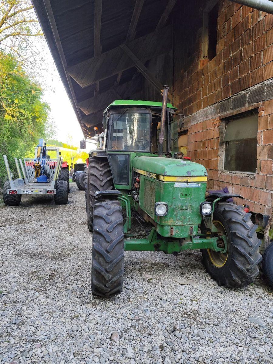 John Deere 3140 トラクター