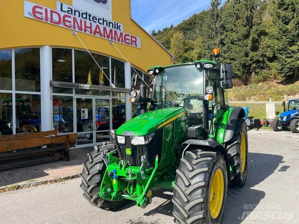 John Deere 5090 R トラクター
