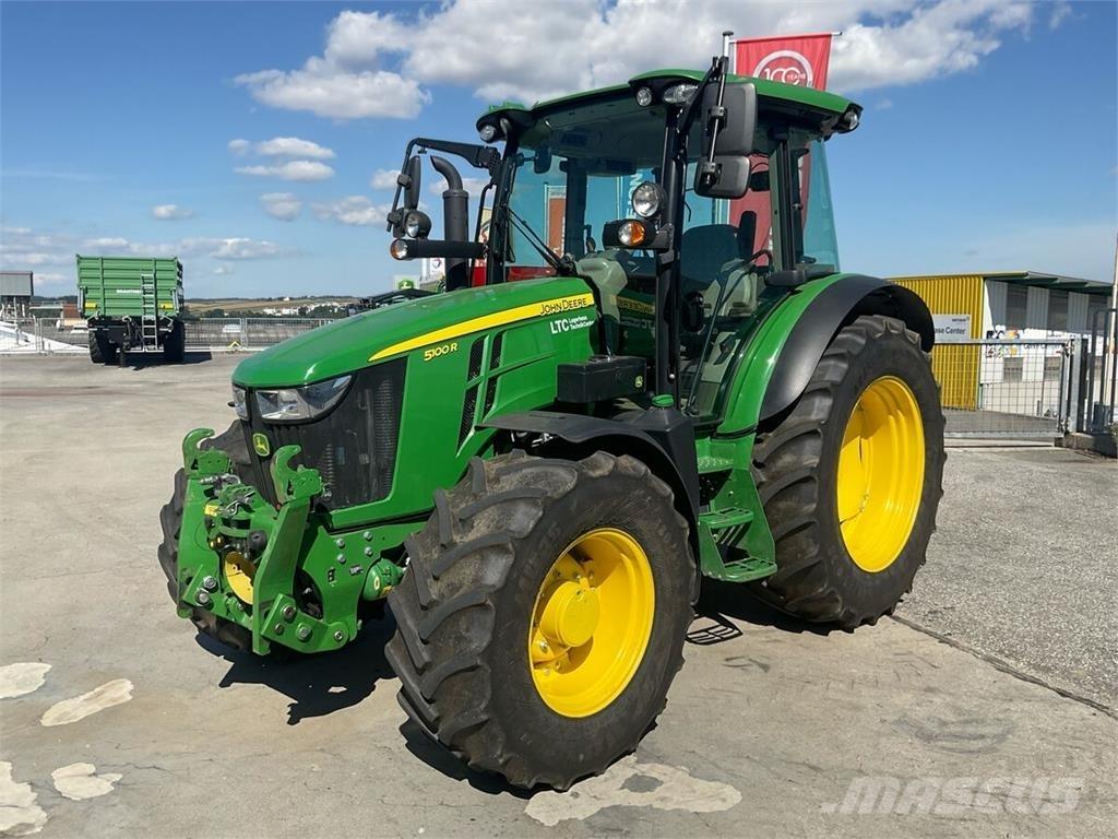 John Deere 5100R トラクター