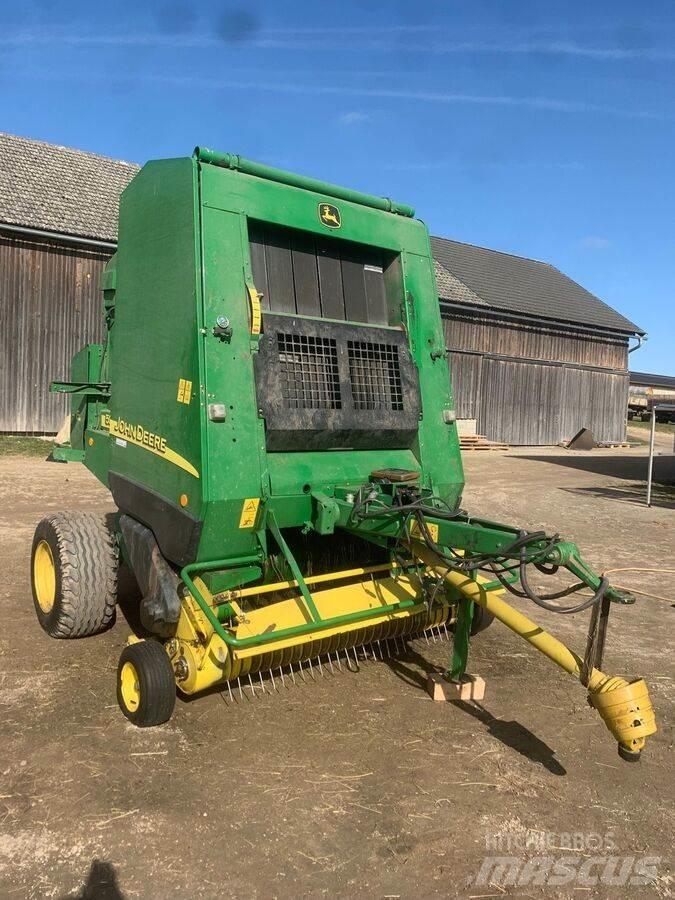 John Deere 592C ラウンドベーラー