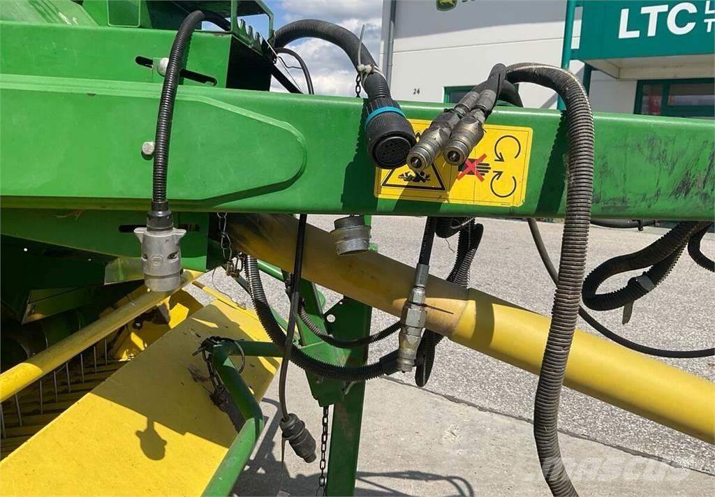 John Deere 592C ラウンドベーラー